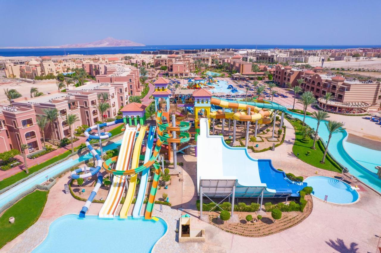 Complex Charmillion Club Aquapark 5*