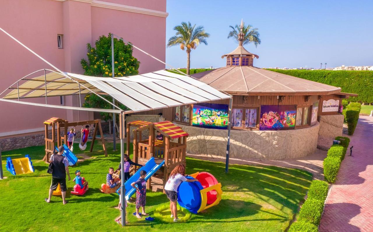 Charmillion Club Aquapark Курортный комплекс